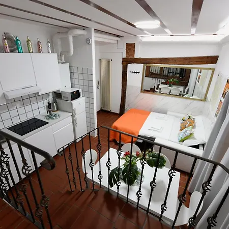 Διαμέρισμα Tourist House - Fringe - Self Check-in *