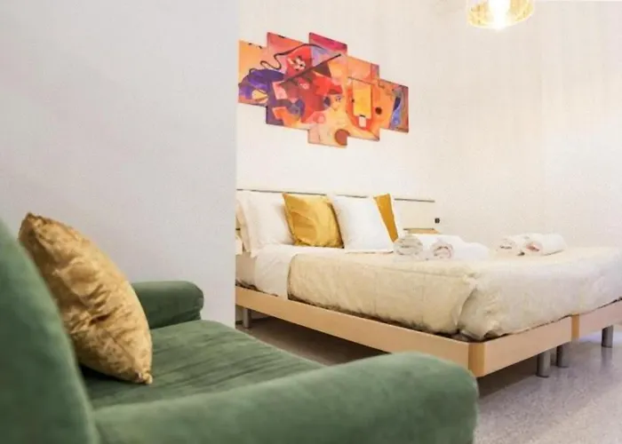 Tourist House - Fringe - Self Check-in *