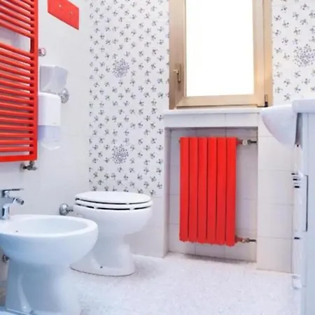 Tourist House - Fringe - Self Check-in Apartment Bologna