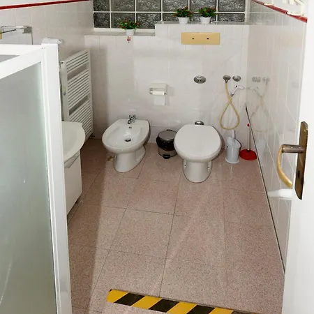 Tourist House - Fringe - Self Check-in Apartment *