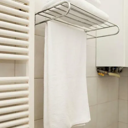 Tourist House - Fringe - Self Check-in 博洛尼亚