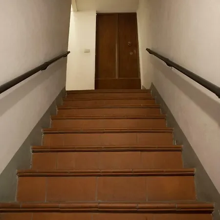 Tourist House - Fringe - Self Check-in *