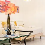 Apartman Tourist House - Fringe - Self Check-in *