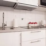 Apartman Tourist House - Fringe - Self Check-in