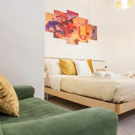 Tourist House - Fringe - Self Check-in *