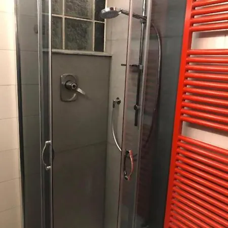 דירה Tourist House - Fringe - Self Check-in