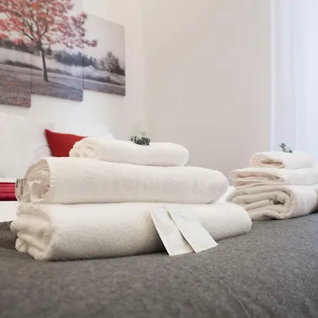 Tourist House - Fringe - Self Check-in *