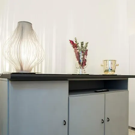 Tourist House - Fringe - Self Check-in